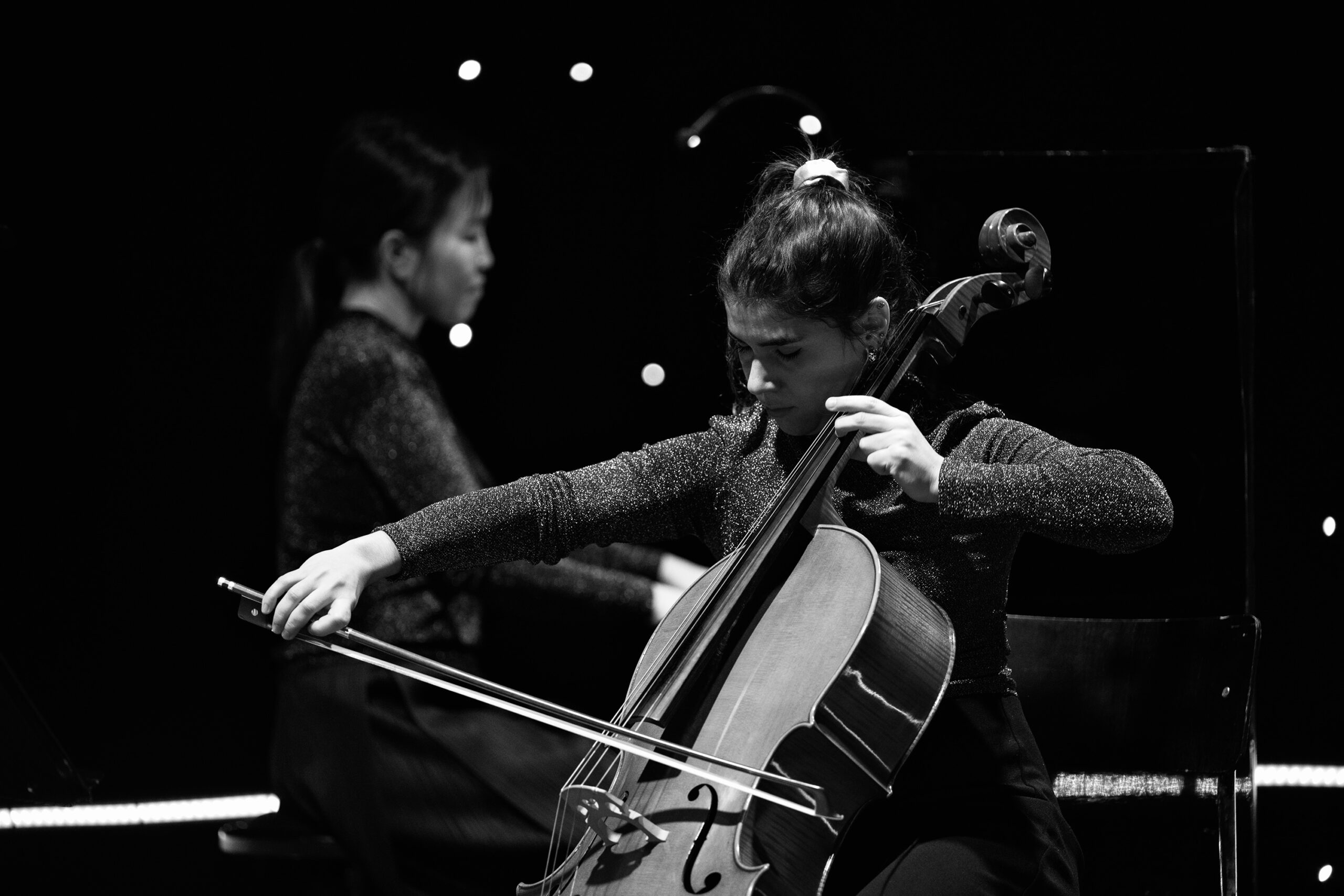 Isabel Garcia in concert with the historic violin